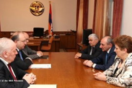 Քննարկվեցին ԼՂՀ առողջապահական համակարգի խնդիրներն ու զարգացման ուղիները