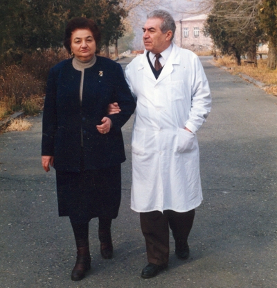«Կոչումով բժիշկ». Անանիկյաններ